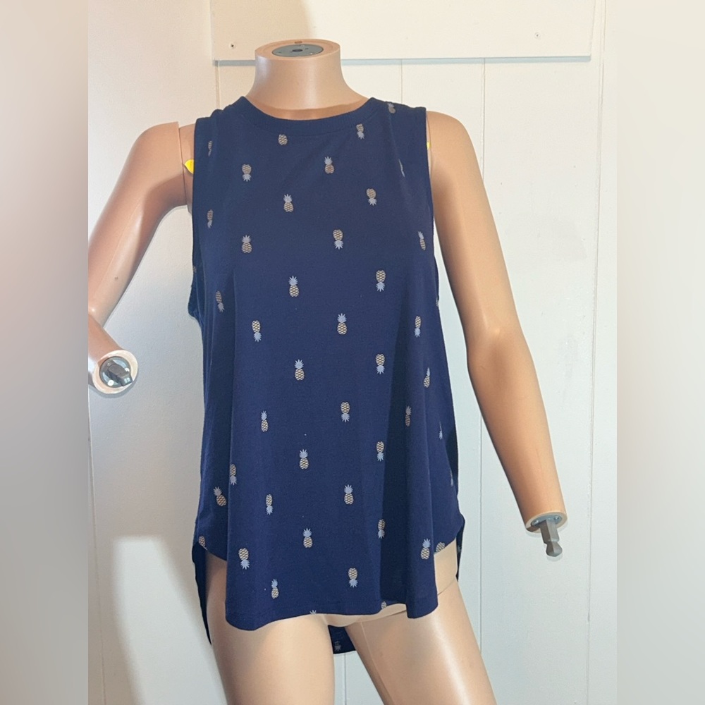 Navy Blue Pineapple tank top